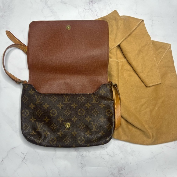 LOUIS VUITTON MONOGRAM MUSETTE TANGO SHORT SHOULDER BAG - Picture 3 of 10